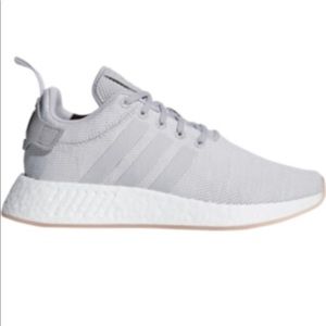 Adidas NMD R2 women’s white